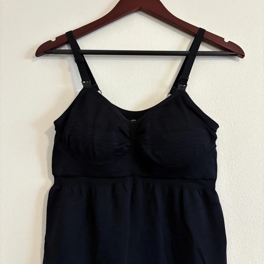 Kindred Bravely Sublime® Hands-Free Pumping & Nursing Tank Black Large - Picture 2 of 8